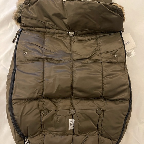 Le Sac Igloo 7 AM Medium 6-18 Months - Picture 2 of 4